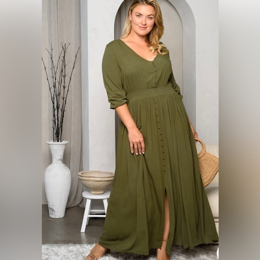 New V Neck Smocked Waist 3/4 Sleeve Maxi Dress Green Size 2X Wedding Event